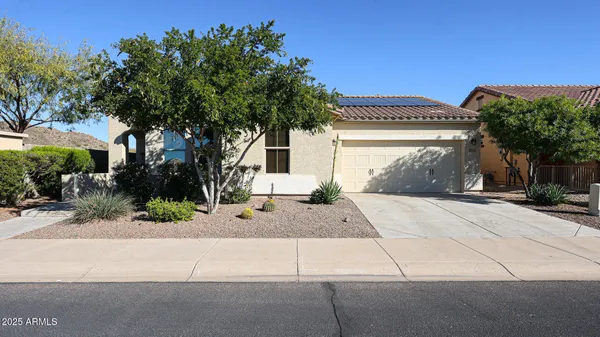 Property Slideshow image 3 of 75 | 17131 s 174th dr, Goodyear, AZ, 85338