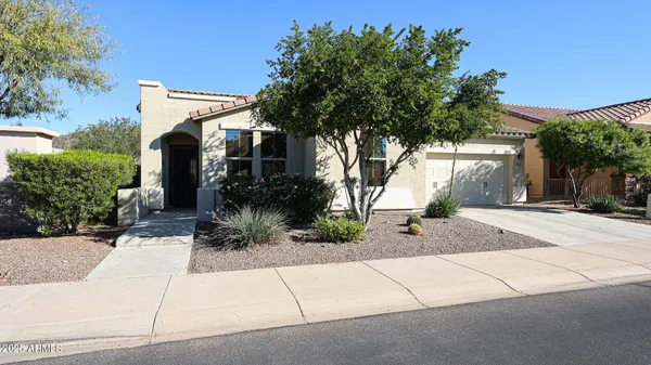 Property Slideshow image 3 of 76 | 17131 s 174th dr, Goodyear, AZ, 85338