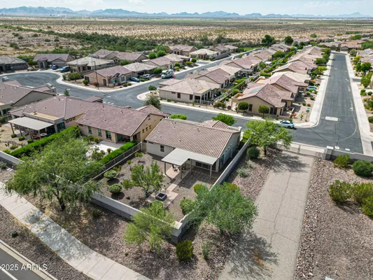 Property Slideshow image 2 of 76 | 17131 s 174th dr, Goodyear, AZ, 85338