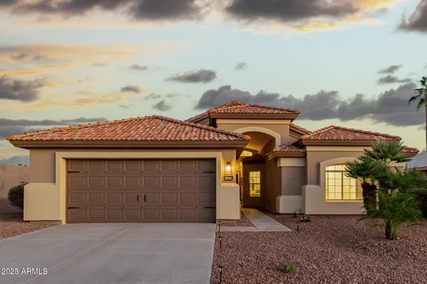 Property Slideshow image 2 of 71 | 14814 w piccadilly rd, Goodyear, AZ, 85395