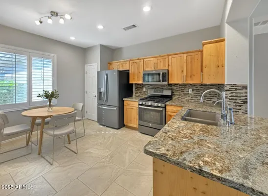 Property Slideshow image 2 of 14 | 15902 w summerwalk dr, Surprise, AZ, 85374