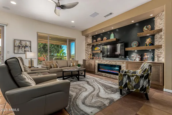 Property Slideshow image 3 of 46 | 20294 n 262nd dr, Buckeye, AZ, 85396