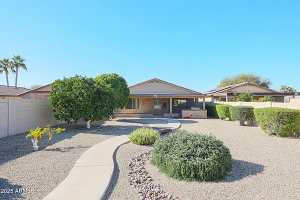 Property Slideshow image 2 of 42 | 19975 n 108th ave, Peoria, AZ, 85373