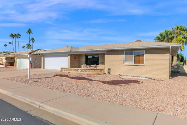 Property Slideshow image 3 of 31 | 8250 e lomita ave, Mesa, AZ, 85209