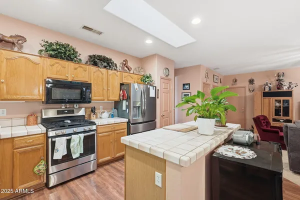 Property Slideshow image 2 of 33 | 15242 w domingo ln, Sun City West, AZ, 85375