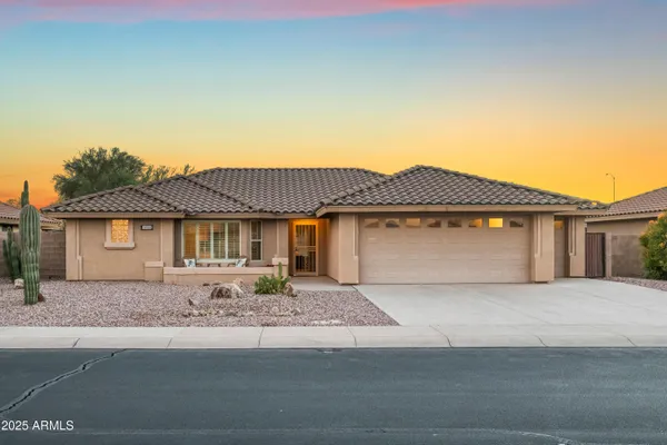 Property Slideshow image 2 of 42 | 10943 e olla ave, Mesa, AZ, 85212