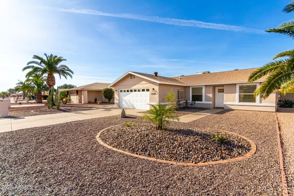 Property Slideshow image 3 of 54 | 25220 s kansas ave, Sun Lakes, AZ, 85248