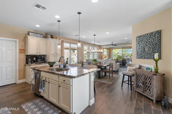 Property Slideshow image 2 of 30 | 4467 covered wagon trl, Wickenburg, AZ, 85390