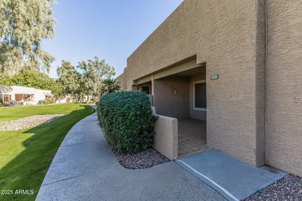 Property Slideshow image 2 of 40 | 14300 w bell rd unit 440, Surprise, AZ, 85374