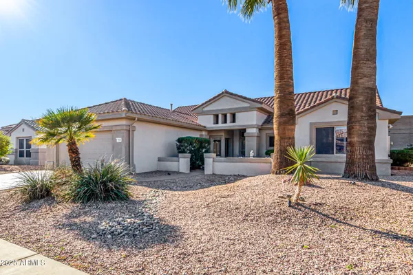 Property Slideshow image 2 of 30 | 17940 n estrella vista dr, Surprise, AZ, 85374