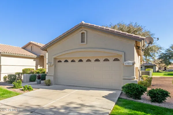 Property Slideshow image 3 of 45 | 23821 s harmony way, Sun Lakes, AZ, 85248