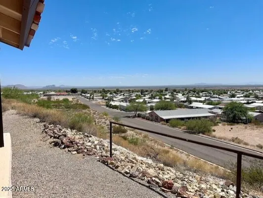 Property Slideshow image 3 of 11 | 323 e washington st, Florence, AZ, 85132