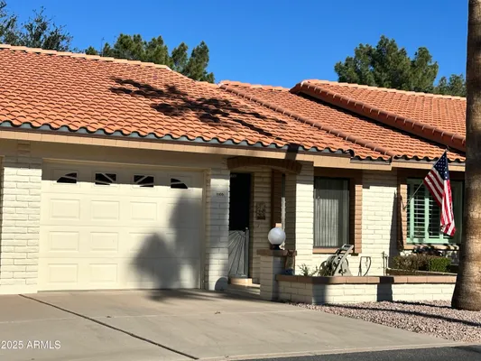 Property Slideshow image 2 of 2 | 2311 s farnsworth dr 105, Mesa, AZ, 85209