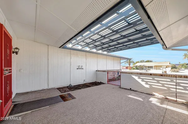 Property Slideshow image 3 of 41 | 12611 n blue ridge dr, Sun City, AZ, 85351