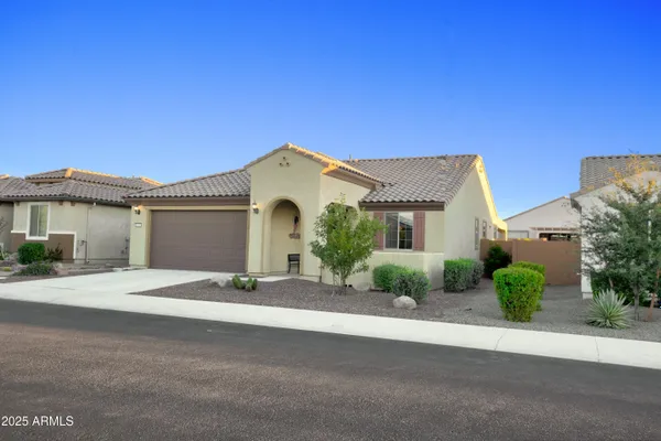 Property Slideshow image 3 of 68 | 26801 w melinda ln, Buckeye, AZ, 85396