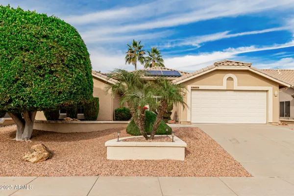 Property Slideshow image 3 of 42 | 18853 n 89th ln, Peoria, AZ, 85382