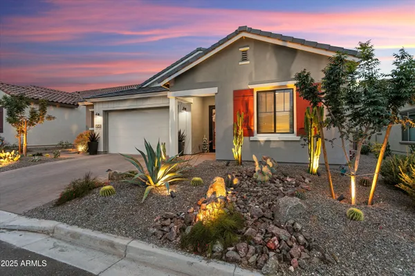 Property Slideshow image 2 of 83 | 5853 n 207th ave, Buckeye, AZ, 85396