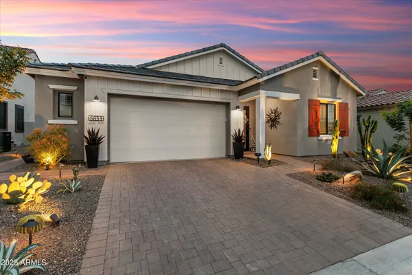 Property Slideshow image 3 of 83 | 5853 n 207th ave, Buckeye, AZ, 85396