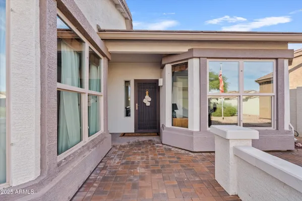 Property Slideshow image 2 of 42 | 3201 e gleneagle dr, Chandler, AZ, 85249