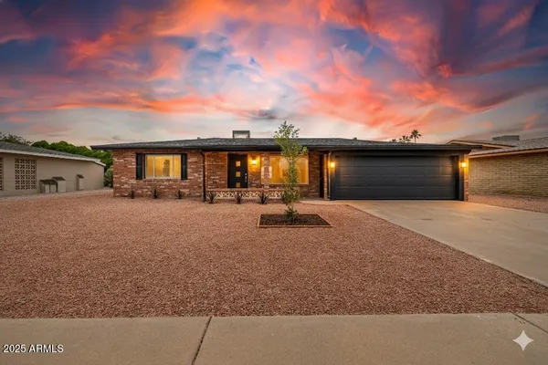 Property Slideshow image 2 of 38 | 6019 e butte st, Mesa, AZ, 85205