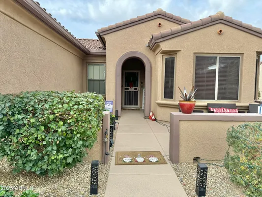 Property Slideshow image 3 of 13 | 20524 n sojourner dr, Surprise, AZ, 85387