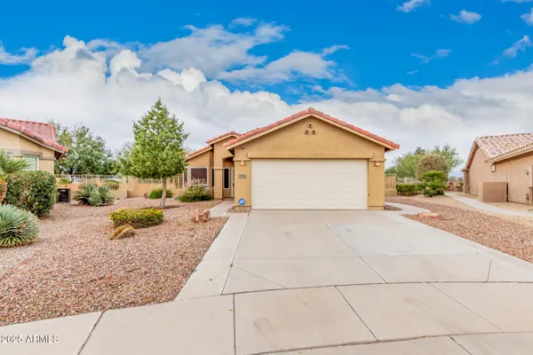 Property Slideshow image 3 of 35 | 103 s birdie way, Casa Grande, AZ, 85194
