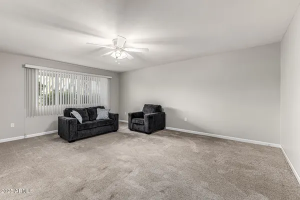 Property Slideshow image 3 of 59 | 13810 n kaanapali dr, Sun City, AZ, 85351