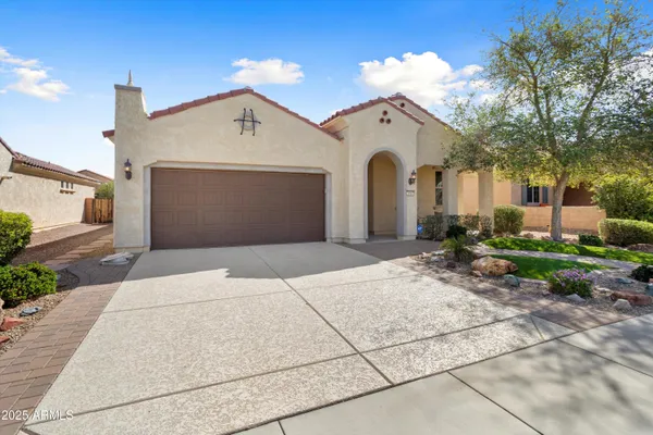 Property Slideshow image 2 of 45 | 21867 n 263rd dr, Buckeye, AZ, 85396
