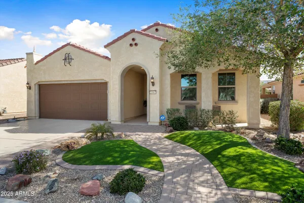 Property Slideshow image 3 of 45 | 21867 n 263rd dr, Buckeye, AZ, 85396