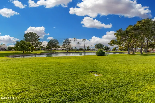 Property Slideshow image 2 of 80 | 9333 e parkside dr, Sun Lakes, AZ, 85248