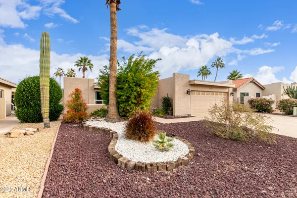 Property Slideshow image 2 of 41 | 26001 s greencastle dr, Sun Lakes, AZ, 85248