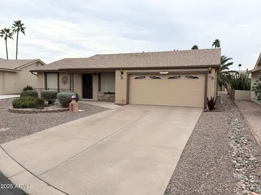 Property Slideshow image 2 of 46 | 823 s 79th way, Mesa, AZ, 85208