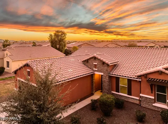 Property Slideshow image 3 of 57 | 20386 n gentle breeze ct, Maricopa, AZ, 85138