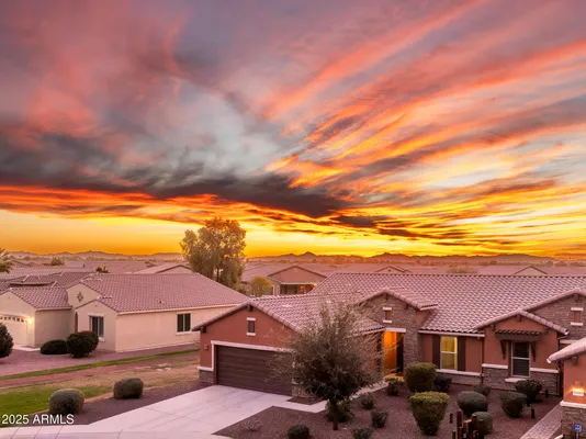 Property Slideshow image 2 of 57 | 20386 n gentle breeze ct, Maricopa, AZ, 85138