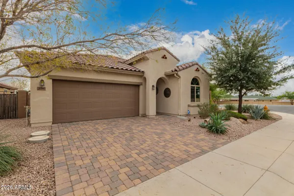 Property Slideshow image 2 of 29 | 10945 w pleasant valley ct, Sun City, AZ, 85351