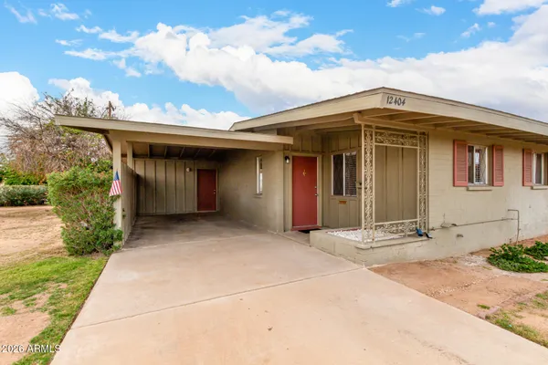 Property Slideshow image 3 of 25 | 12404 n 103rd ave, Sun City, AZ, 85351