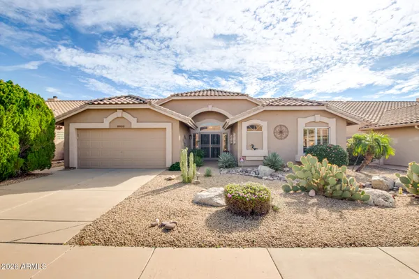 Property Slideshow image 2 of 45 | 8935 w kerry ln, Peoria, AZ, 85382