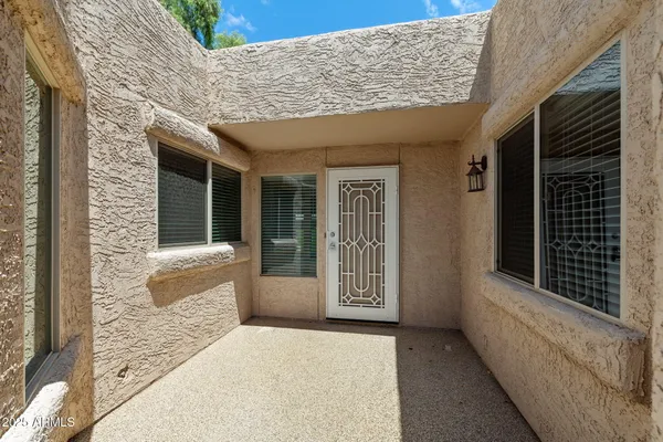 Property Slideshow image 2 of 18 | 747 s arrowwood way, Mesa, AZ, 85208