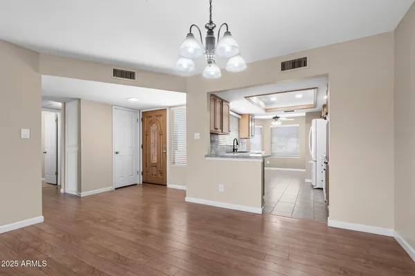 Property Slideshow image 3 of 18 | 747 s arrowwood way, Mesa, AZ, 85208