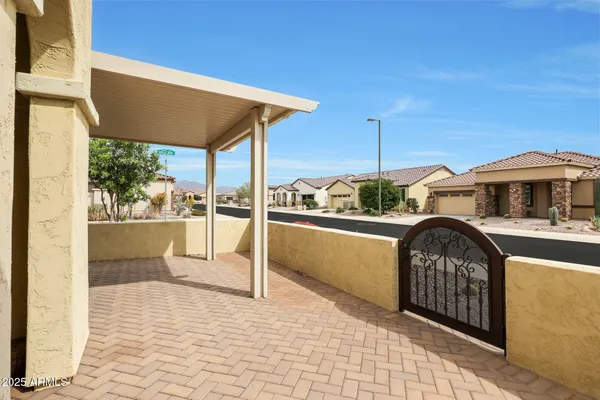Property Slideshow image 2 of 56 | 18106 w redwood ln, Goodyear, AZ, 85338
