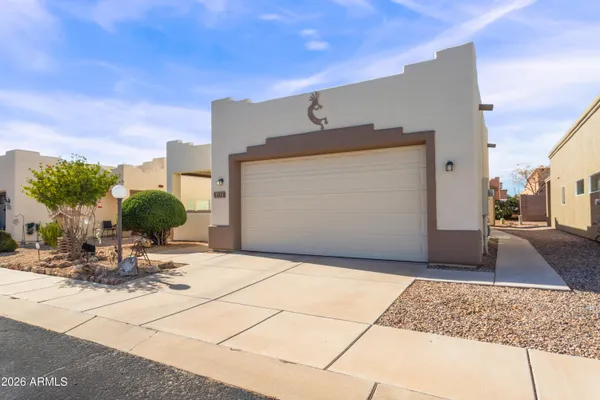 Property Slideshow image 2 of 36 | 488 s sky ranch rd, Sierra Vista, AZ, 85635