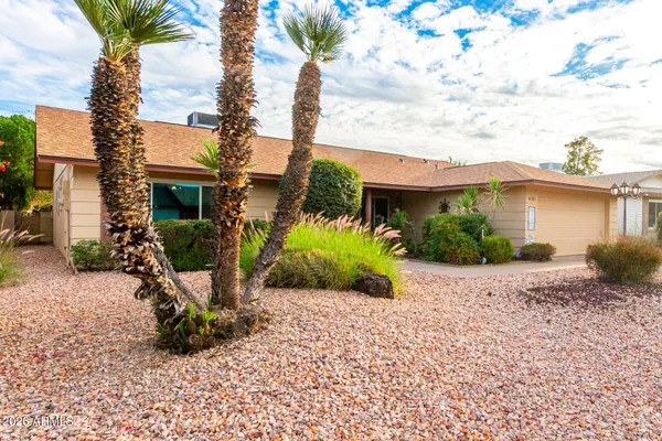 Property Slideshow image 3 of 34 | 4301 e walatowa st, Phoenix, AZ, 85044