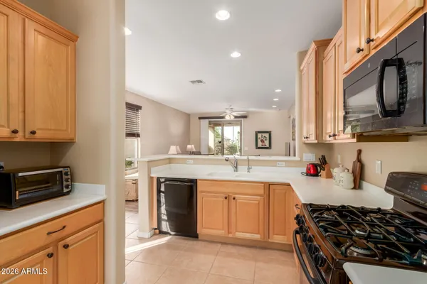 Property Slideshow image 3 of 48 | 6466 w heritage way, Florence, AZ, 85132