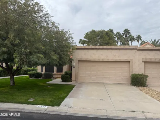 Property Slideshow image 3 of 48 | 9322 w topeka dr, Peoria, AZ, 85382