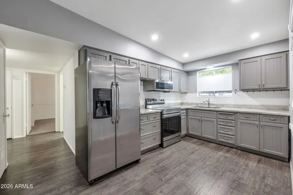 Property Slideshow image 3 of 22 | 10829 w abbott ave, Sun City, AZ, 85351