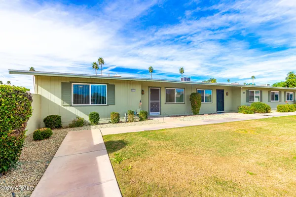 Property Slideshow image 2 of 22 | 10870 w santa fe dr, Sun City, AZ, 85351