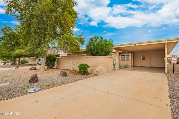 Property Slideshow image 3 of 31 | 9819 w lancaster dr, Sun City, AZ, 85351