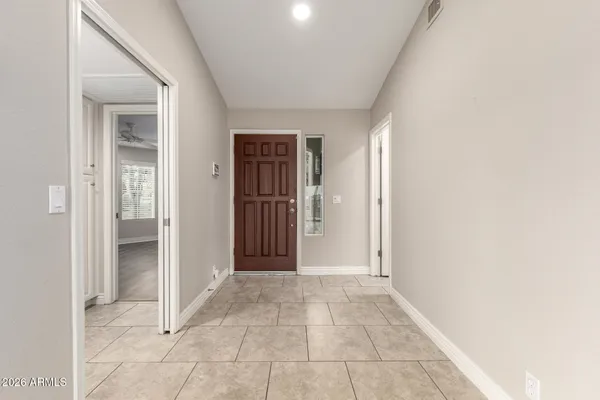 Property Slideshow image 3 of 54 | 18940 n 83rd ln, Peoria, AZ, 85382