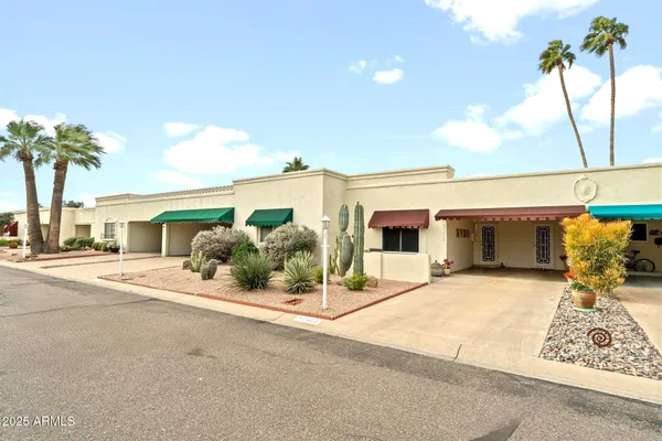 Property Slideshow image 2 of 52 | 5324 n 78th pl, Scottsdale, AZ, 85250