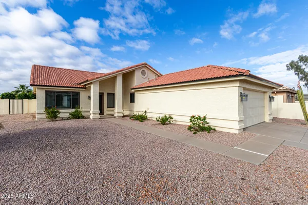 Property Slideshow image 3 of 49 | 23610 s cactus flower ct, Sun Lakes, AZ, 85248